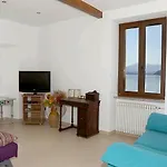 Casa Riva Poggio (Lombardy)